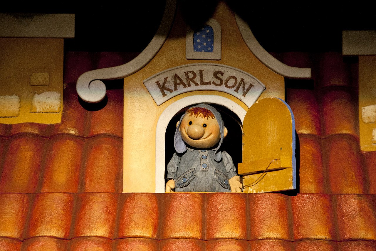  Спектакль по повести шведской писательницы Астрид Линдгрен «Малыш и Карлсон, который живет на крыше» / k.com/karlssonhaus