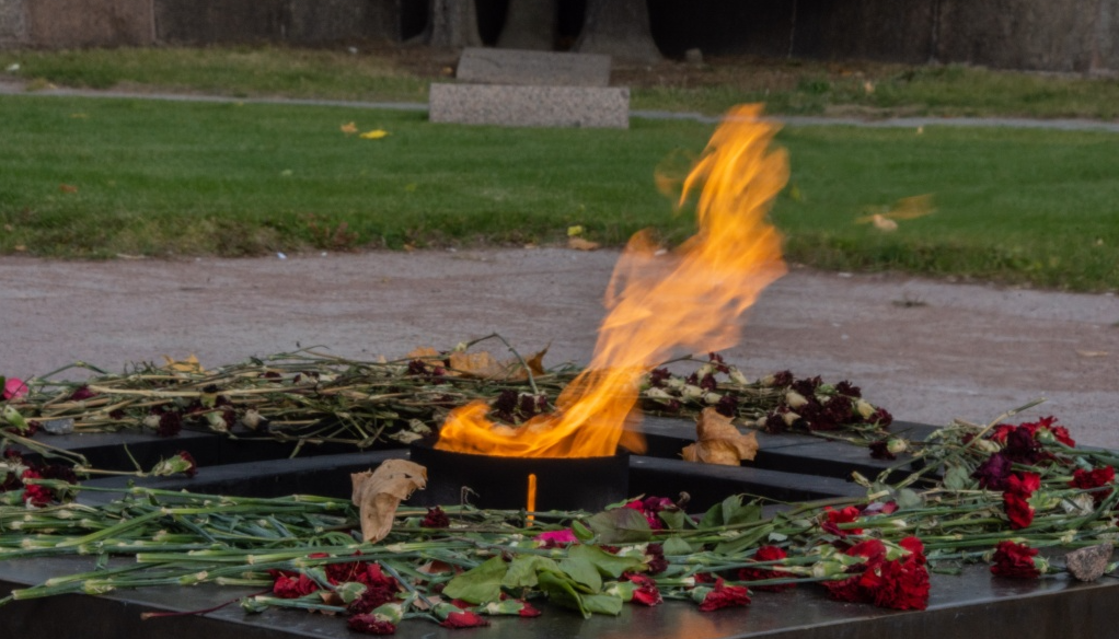 Конкурс «Рисуем с детьми Вечный огонь» приглашает к участию