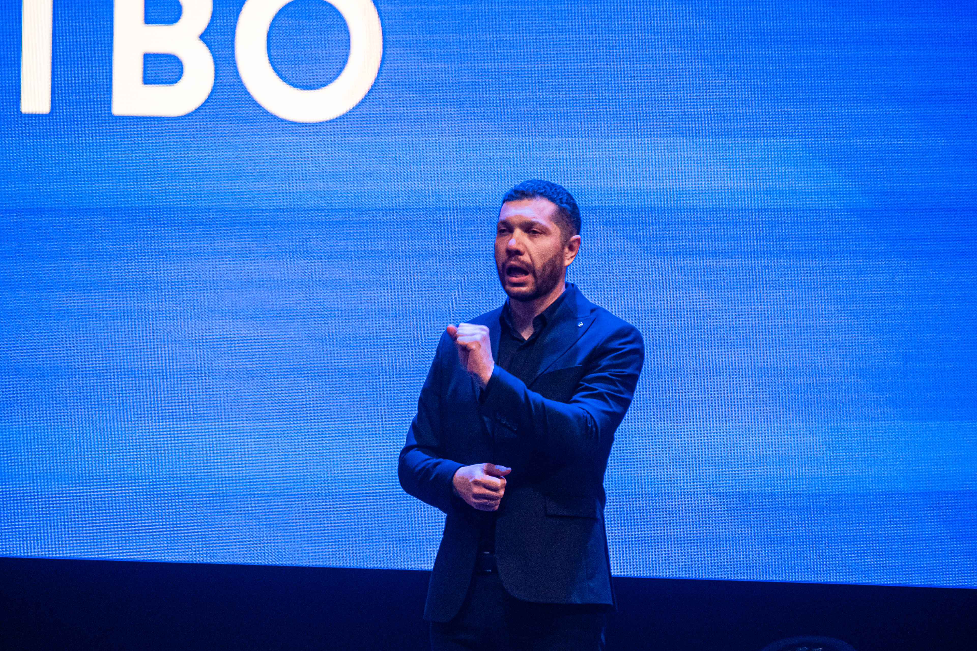 В БКЗ «Октябрьский» отметили 100-летие Всероссийского общества глухих7