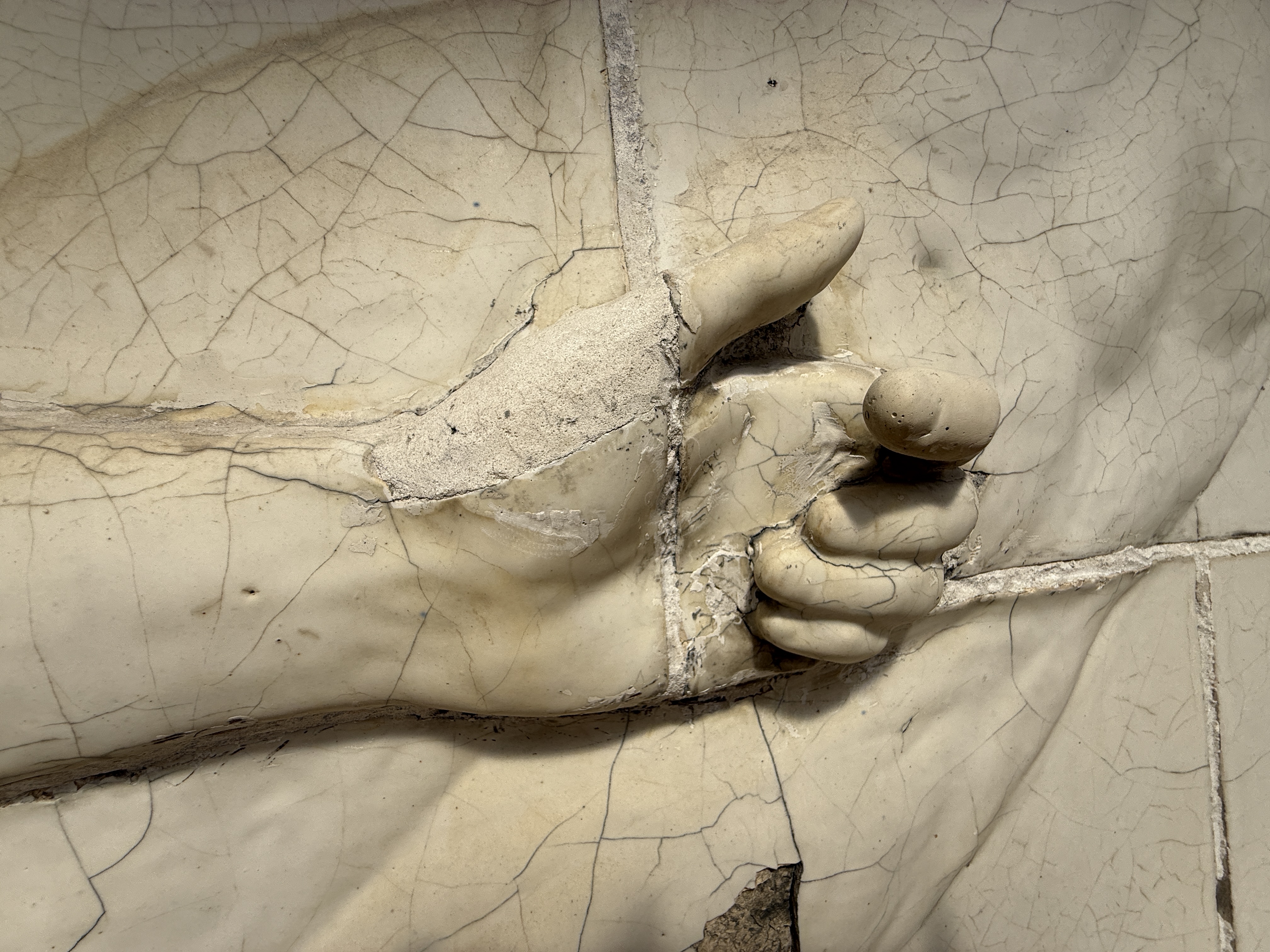 В Петербурге продолжается реставрация фасадов особняка Бранта 6