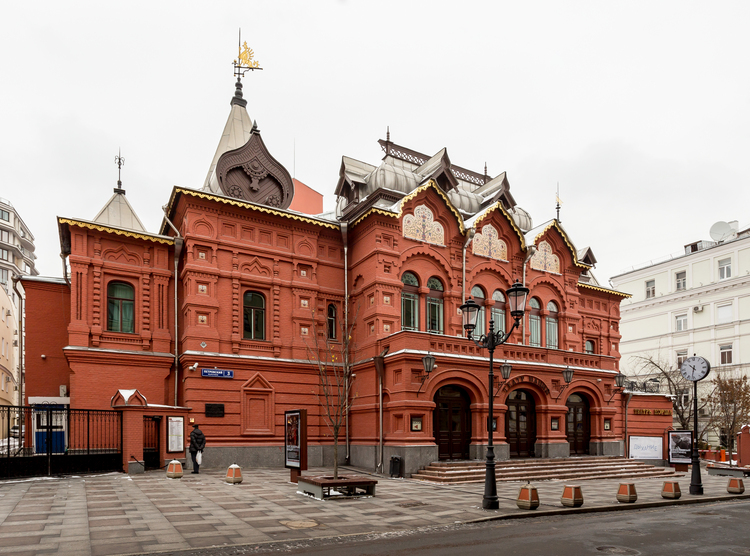 Театр Наций привезет в Петербург премьеры