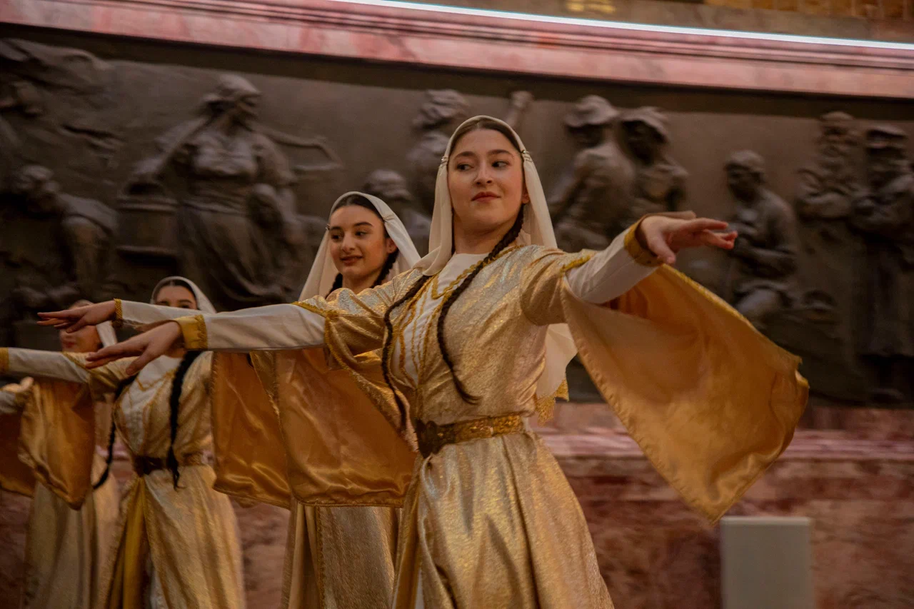 Более 300 памятников традиционной культуры кубачинцев представили в Российском этнографическом музее 2