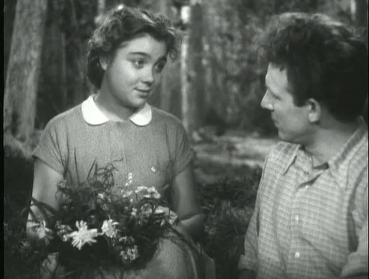 Фильм "Рядом с нами" (СССР, 1958)