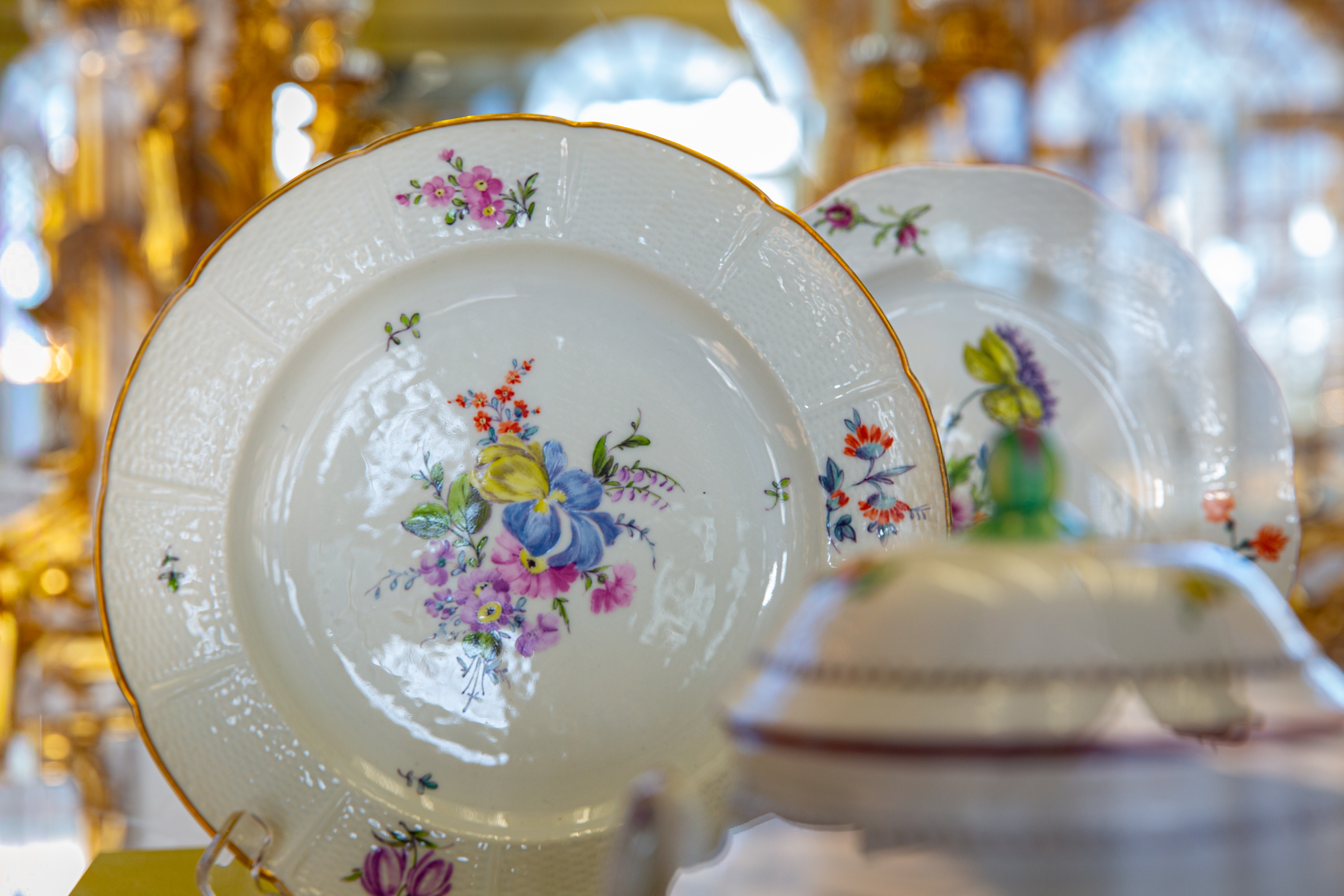 ГМЗ «Царское Село» получил в дар 128 раритетов XVIII – начала ХХ века2