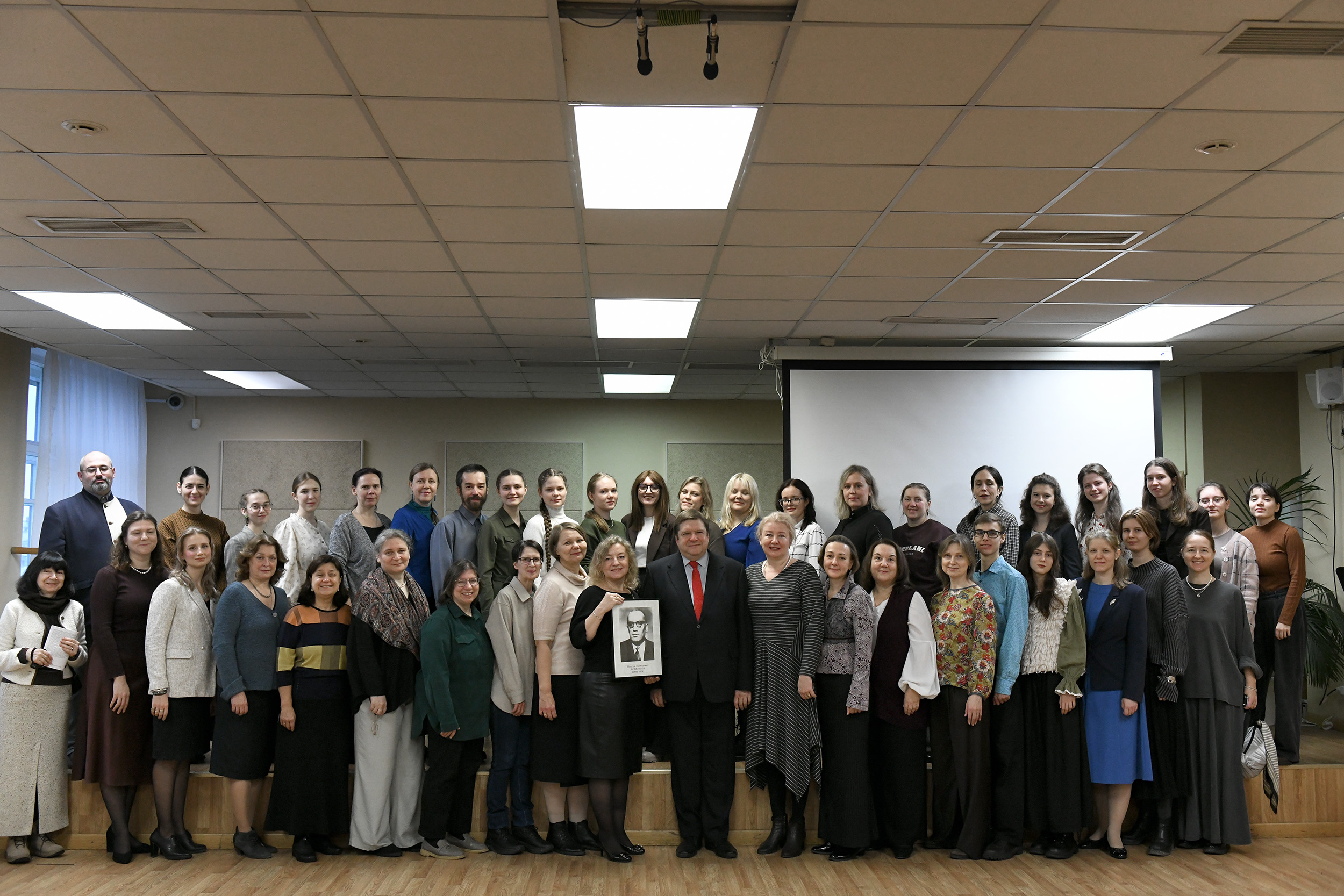 Завершился симпозиум «Бражниковские чтения» 2