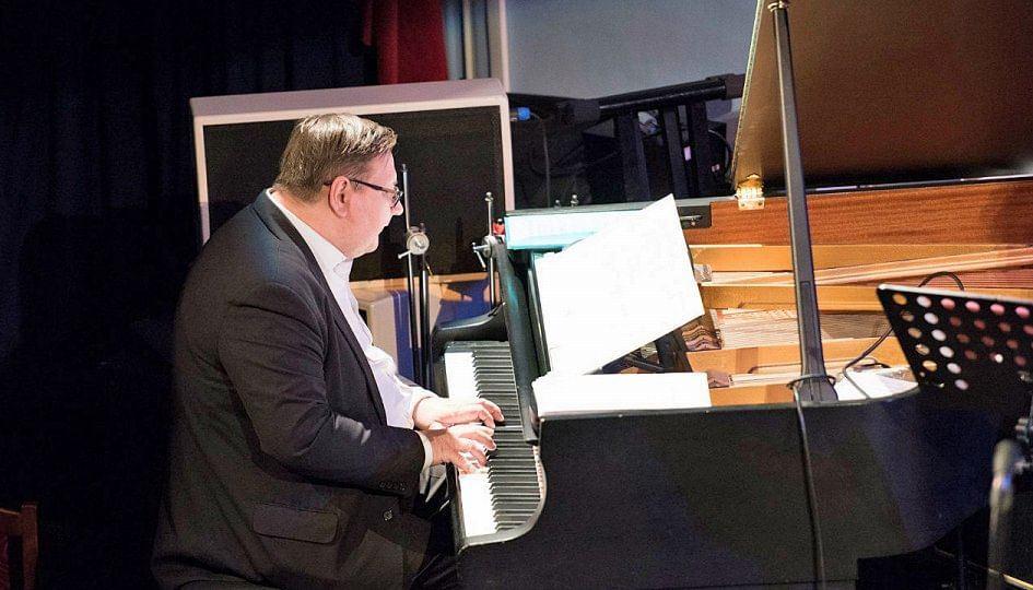 фото из архива филармонии