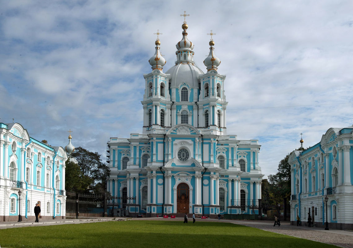 Воскресенский Смольный собор 11
