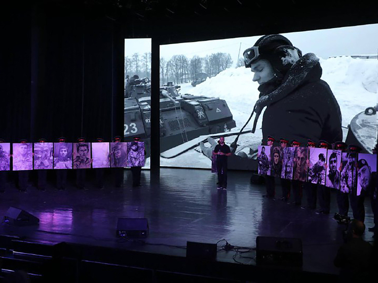 Петербург присоединяется к фестивалю «Кино на службе Отечеству»6