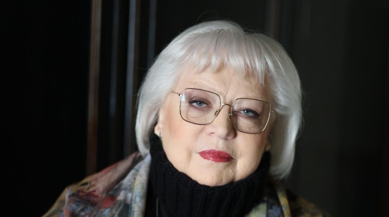 БДТ отметит юбилеи Светланы Крючковой выставкой и показом новой кинокартины с её участием