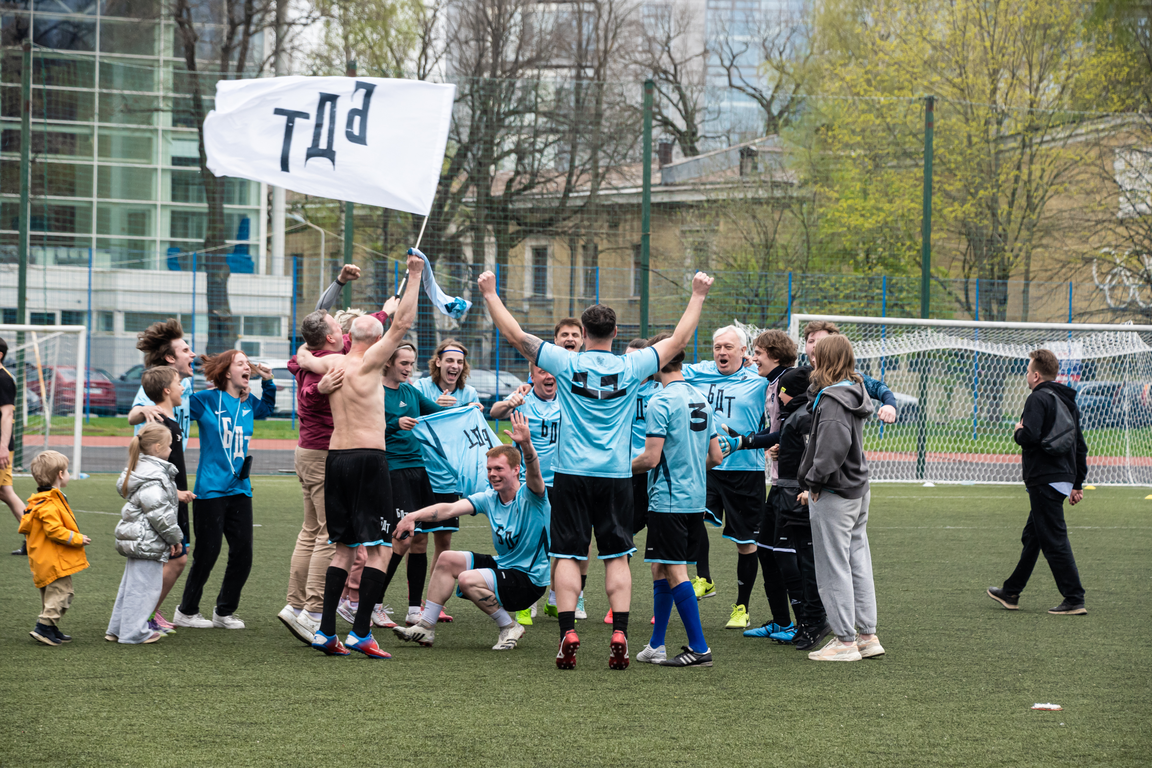 Театры Санкт‑Петербурга разыграли кубок по футболу в 18-ый раз3