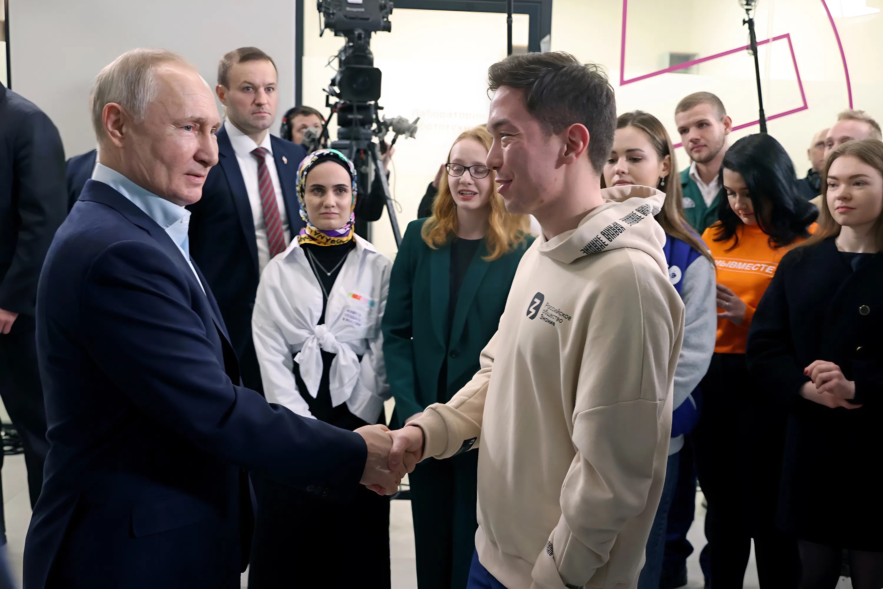 Сериал «Осталась одна Таня» представили в Бишкеке в рамках проекта «Победа 9/45»1