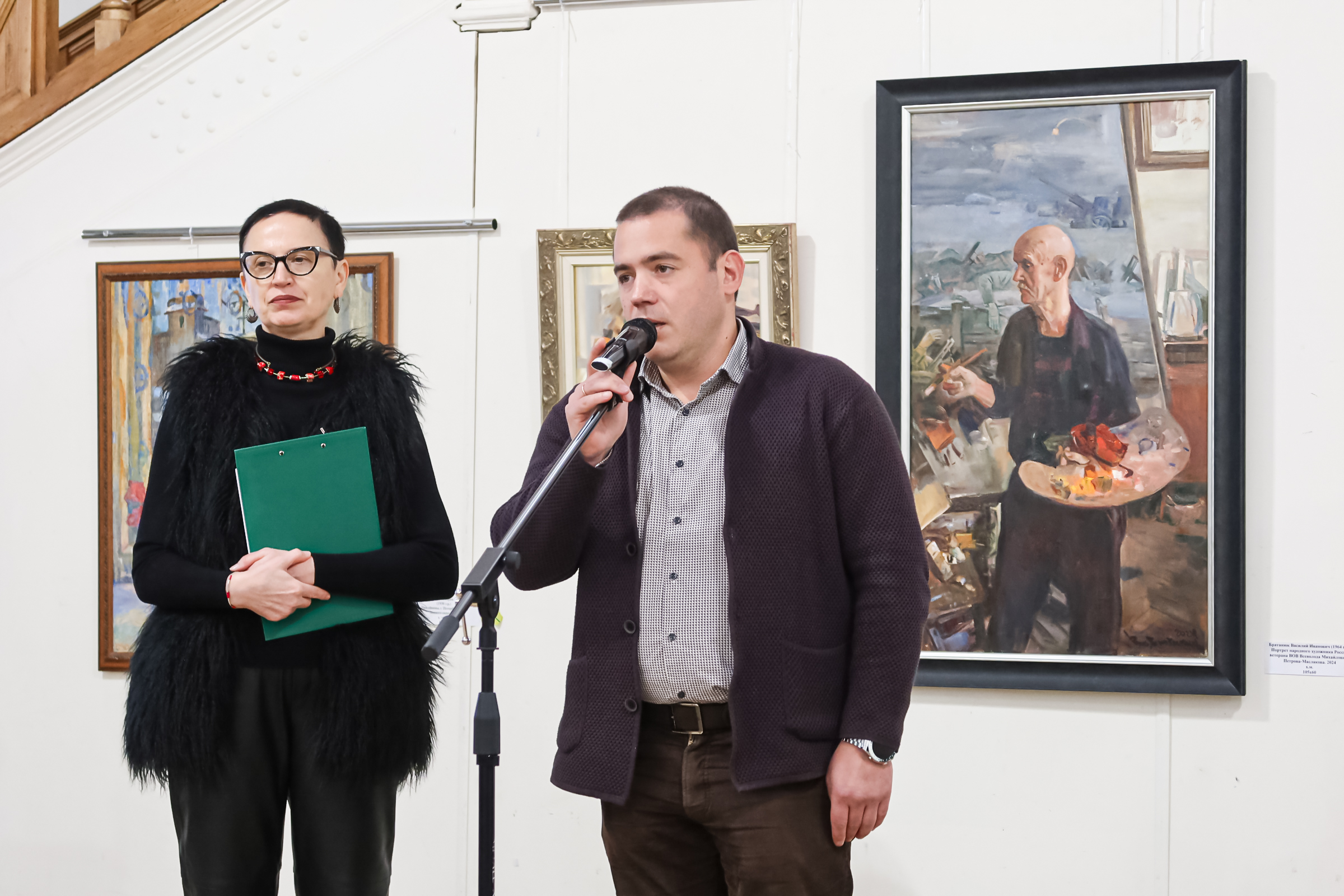 Юных победителей конкурса «Непокорённый Ленинград» наградили в Союзе художников3