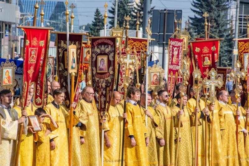 В Петербурге отпраздновали 300-летие перенесения мощей князя Александра Невского