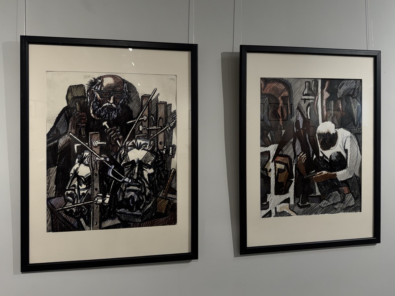 Графику Шамиля Ворошилова экспонируют в училище имени Рериха4