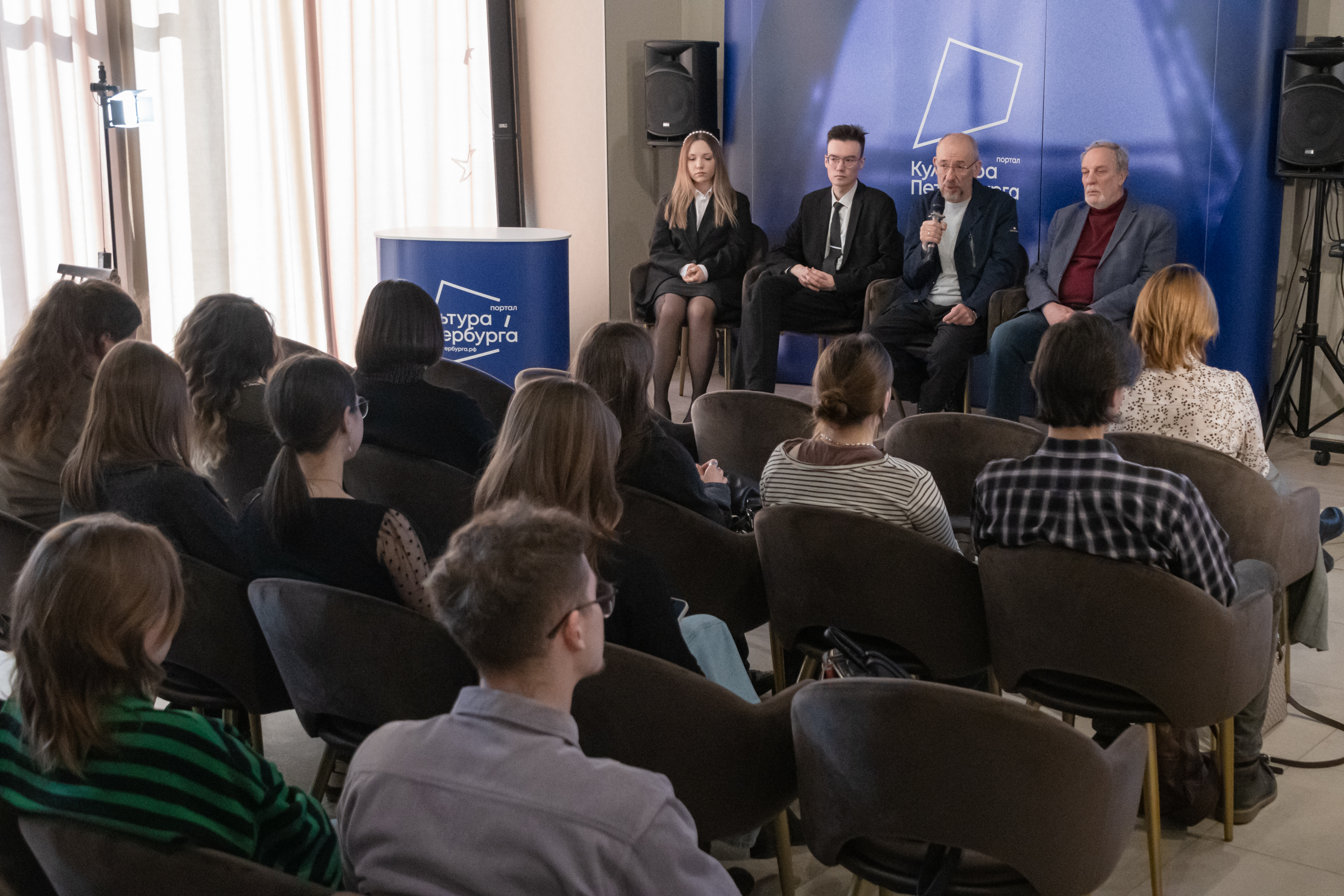 На пресс-конференции фестиваля «ПитерДок» в медиацентре «Культура Петербурга»  рассказали о будущем документалистики5