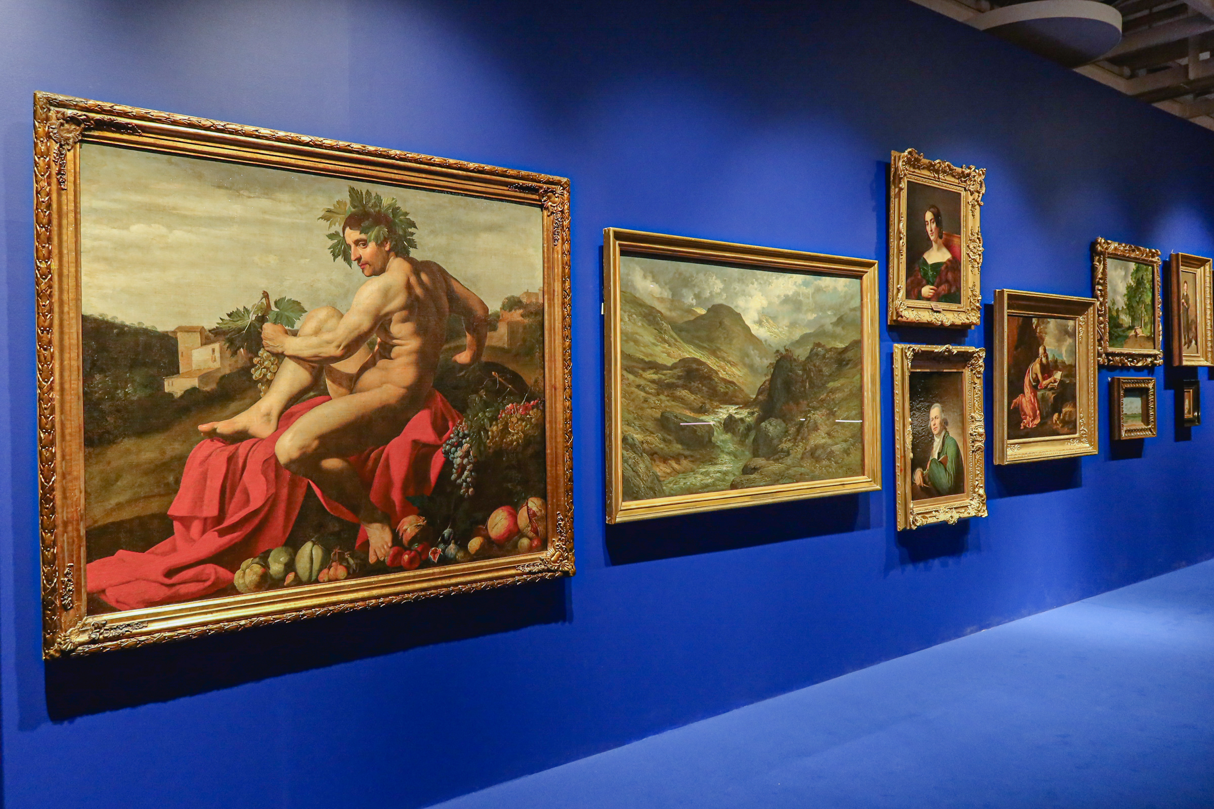 ЦВЗ «Манеж» открыл двери в мир династии Бенуа26