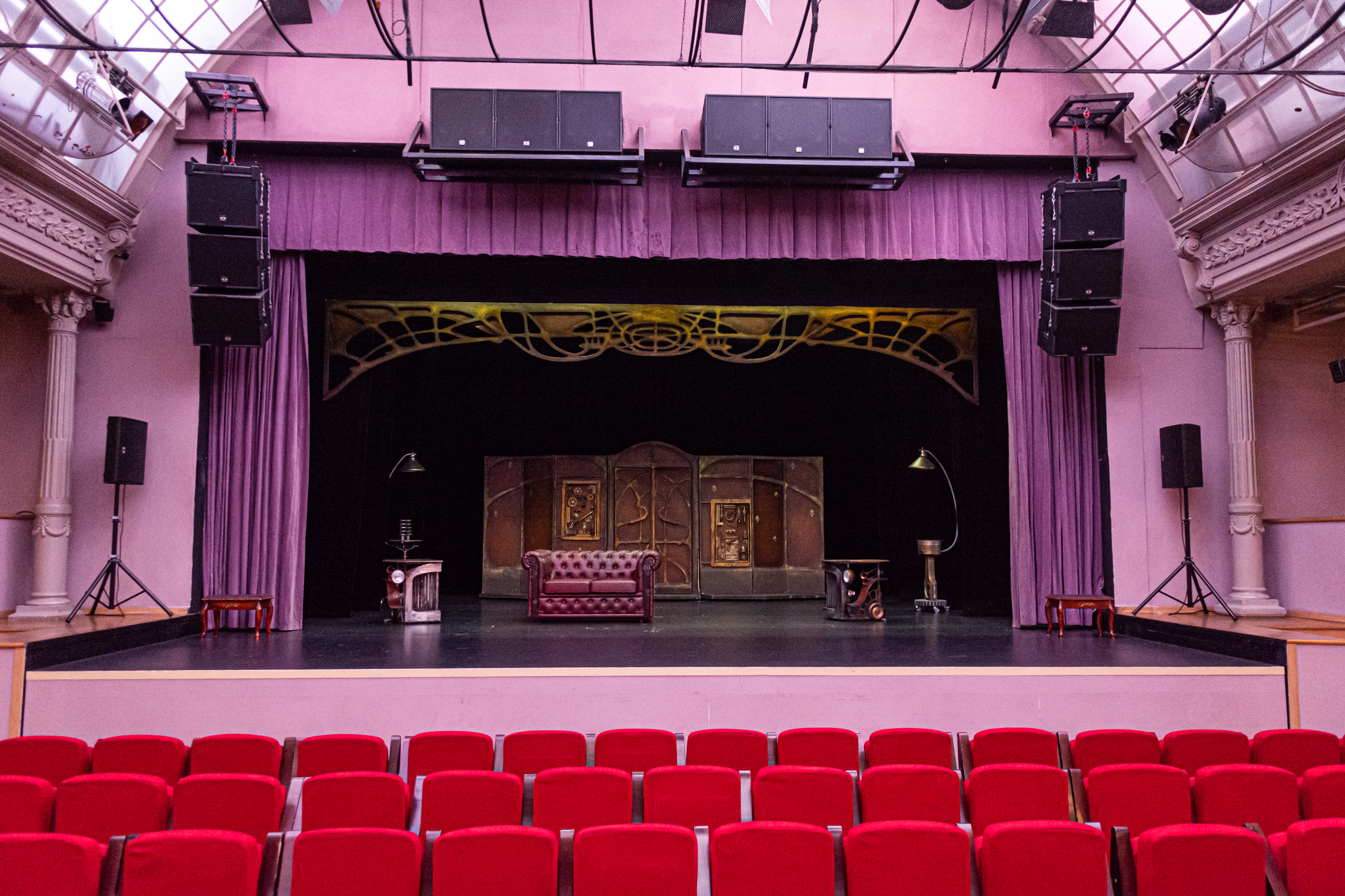 Проход за кулисы разрешен!7