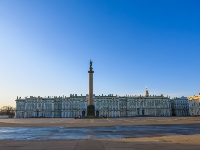 Эрмитаж анонсировал семь новых выставок