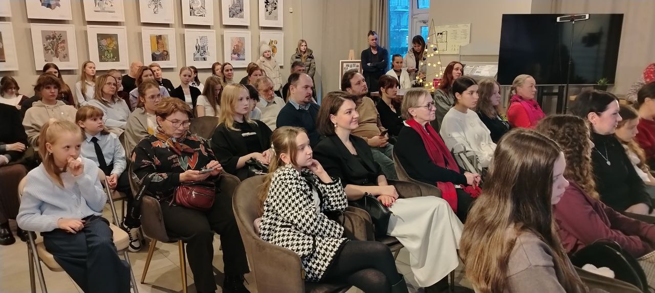 В медиацентре «Культура Петербурга» юных художников поздравили с победой 9