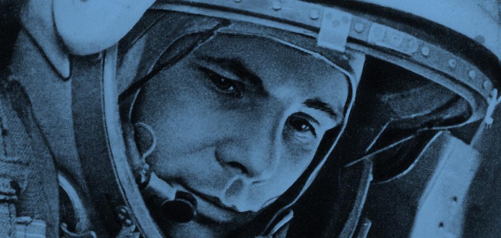 Обложка: Литературный музей «XX век» отправится в космос 