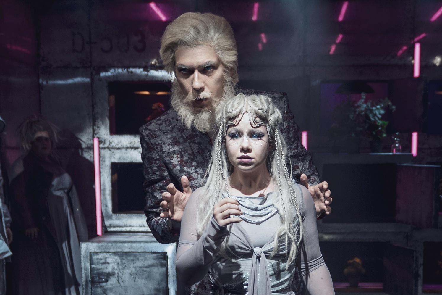 https://pkteatr.ru/theatr/performances/aysvill