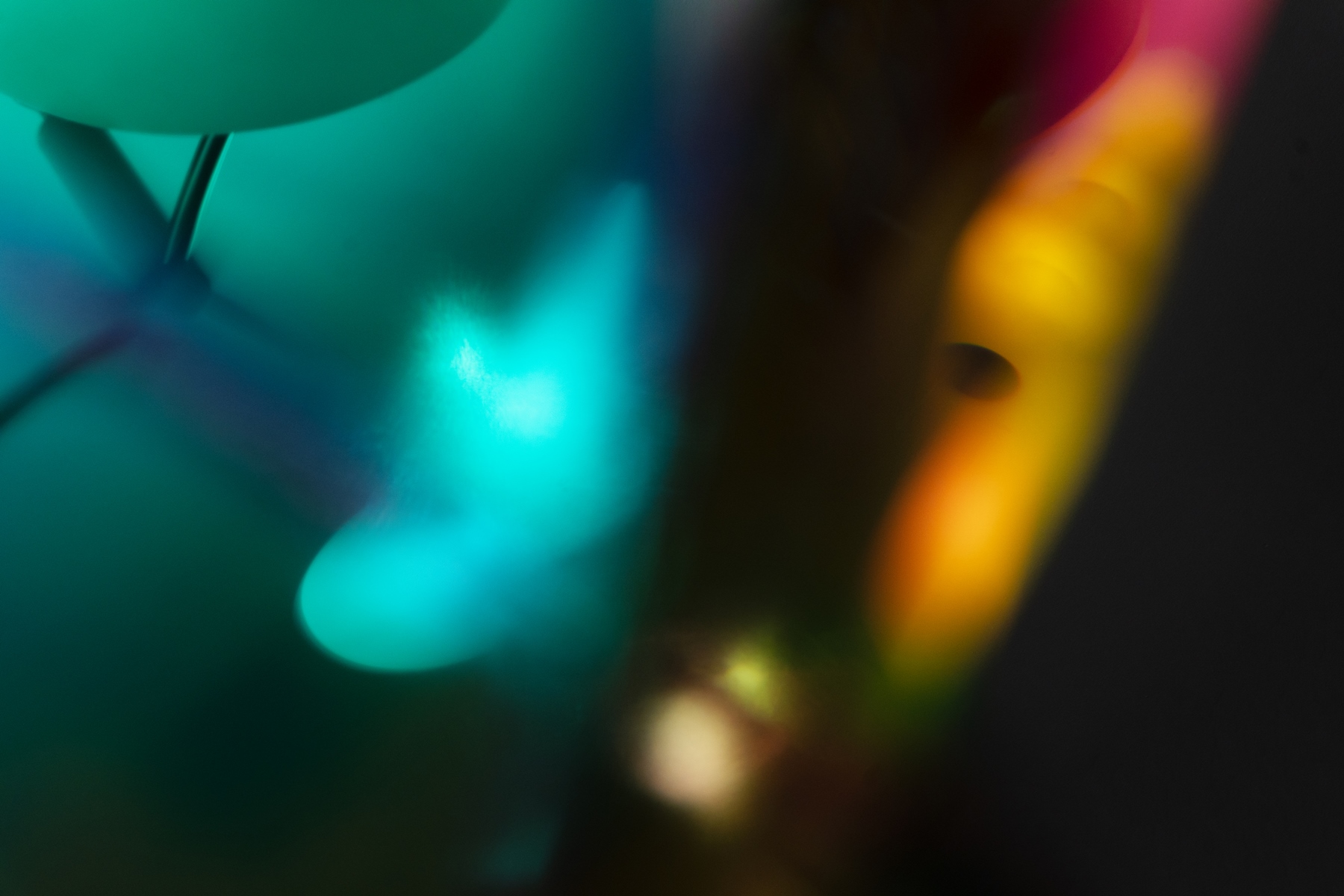 Выставка «Нерассказанные истории» откроется в арт-пространстве «ШКАФ»2