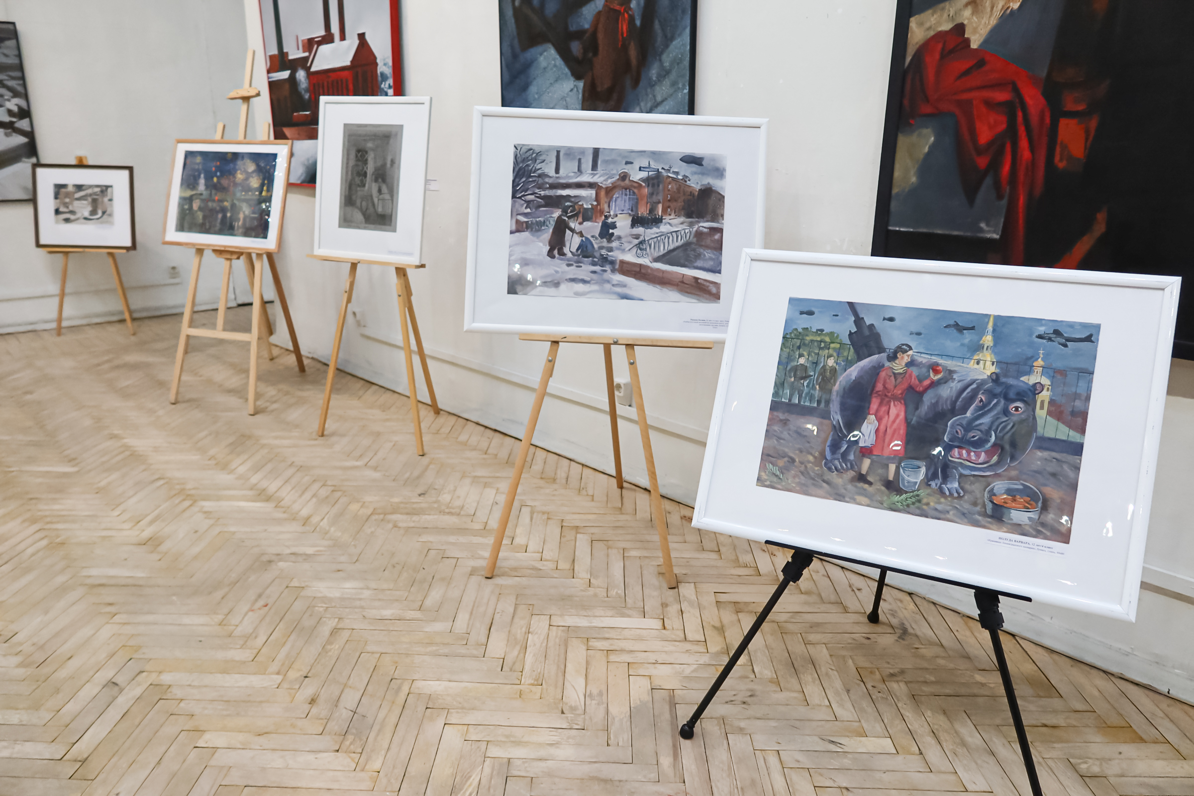 Юных победителей конкурса «Непокорённый Ленинград» наградили в Союзе художников7