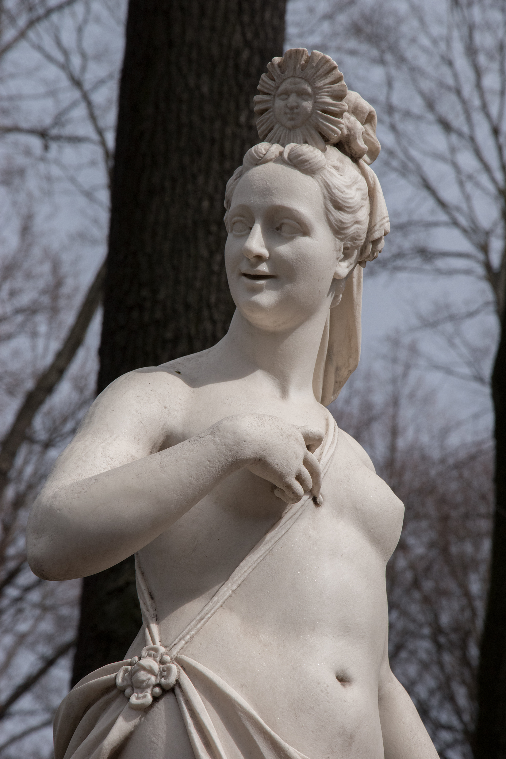 Скульптуры Летнего сада освободят из деревянных футляров19