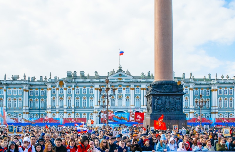 На Дворцовой площади ко Дню Победы пройдет праздничный концерт