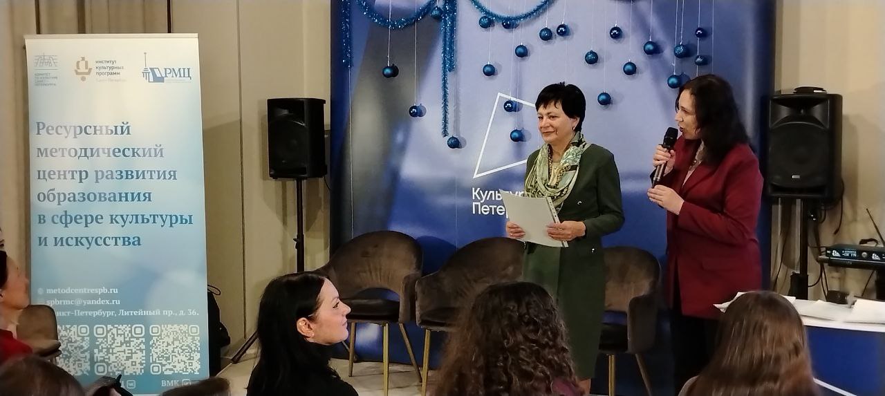 В медиацентре «Культура Петербурга» юных художников поздравили с победой 16