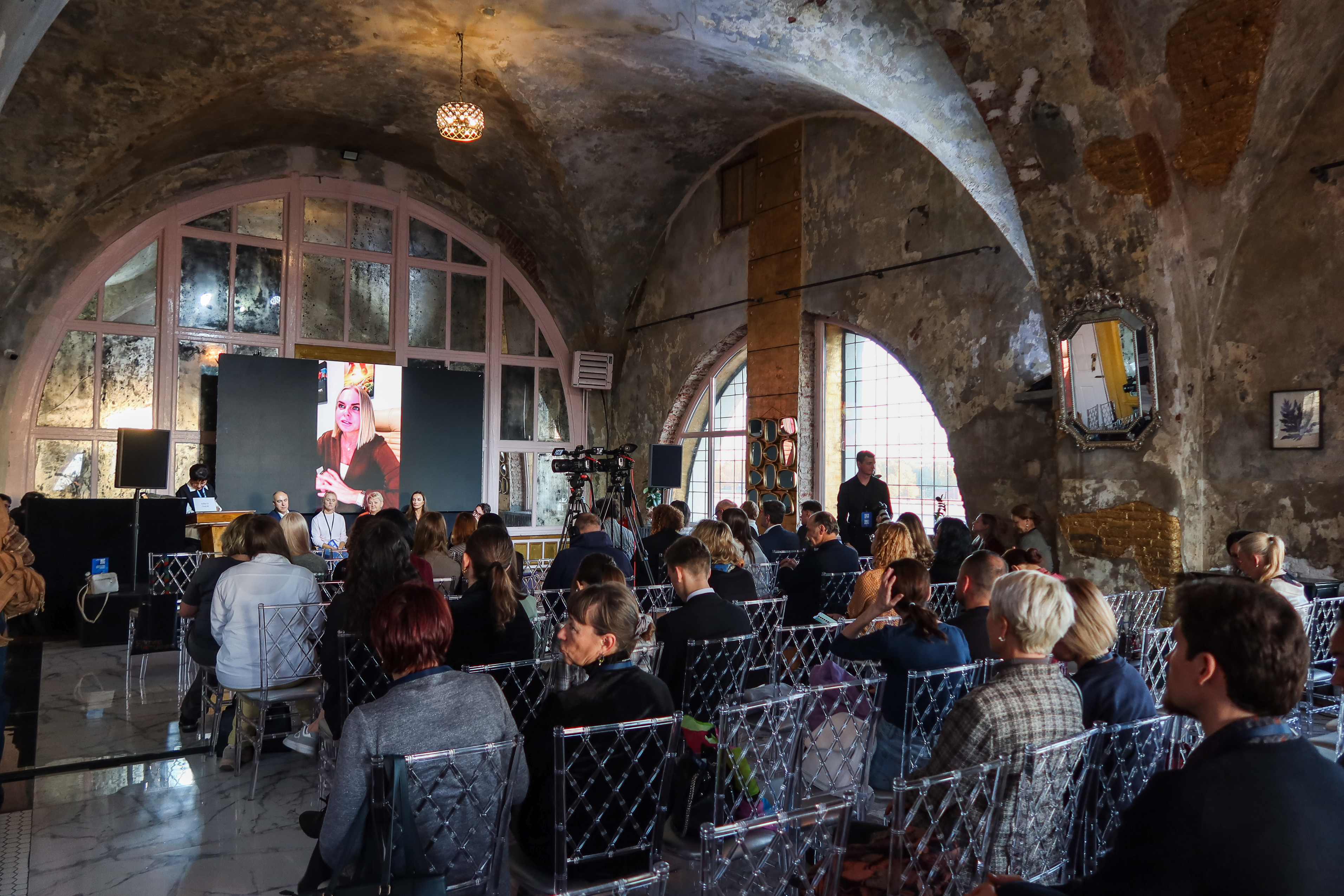 В рамках XVIII Петербургского Партнериата прошел круглый стол «Киноиндустрия как драйвер развития региональных экономик»7