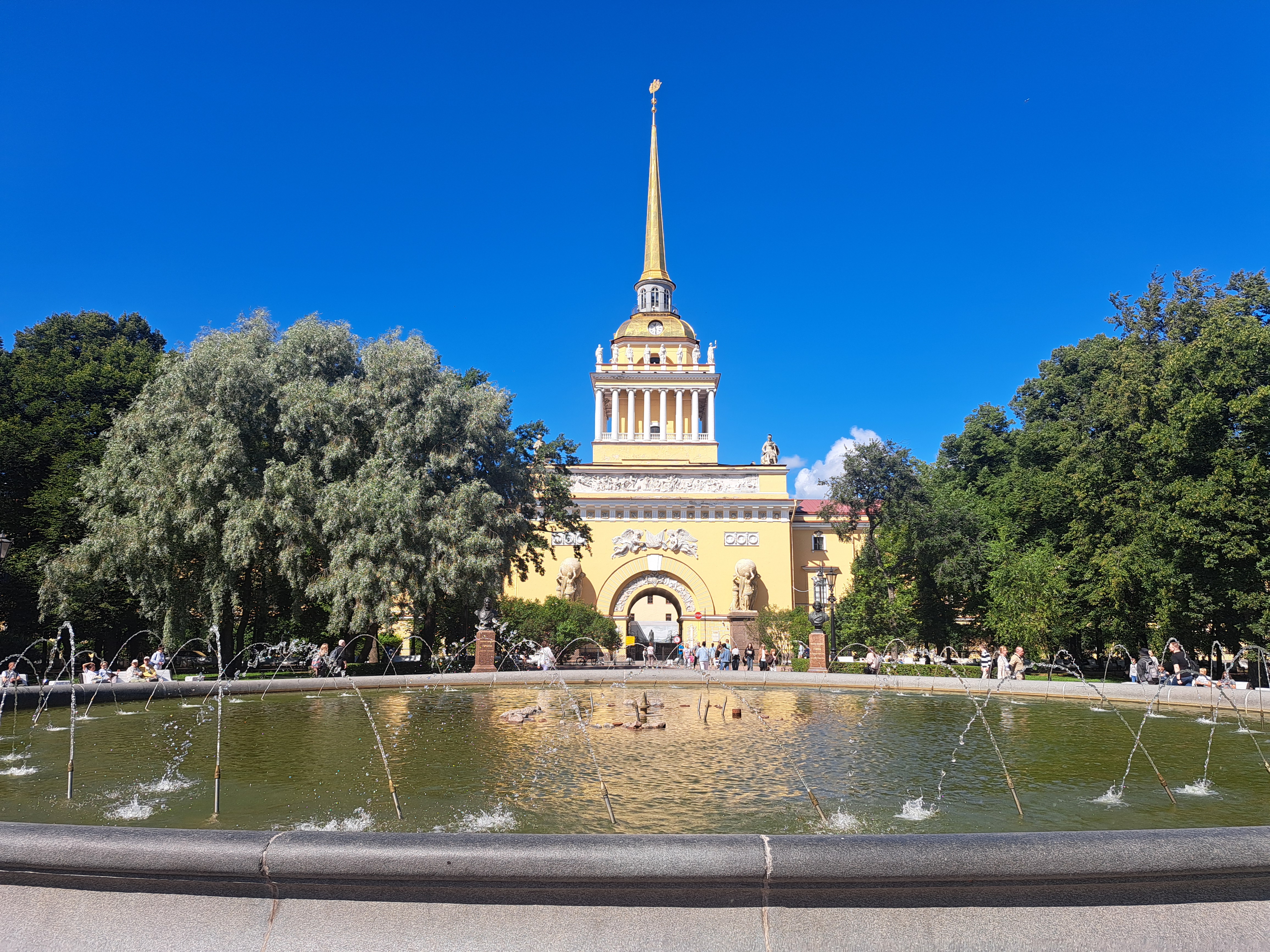 5 октября отмечается Всемирный день архитектуры 4
