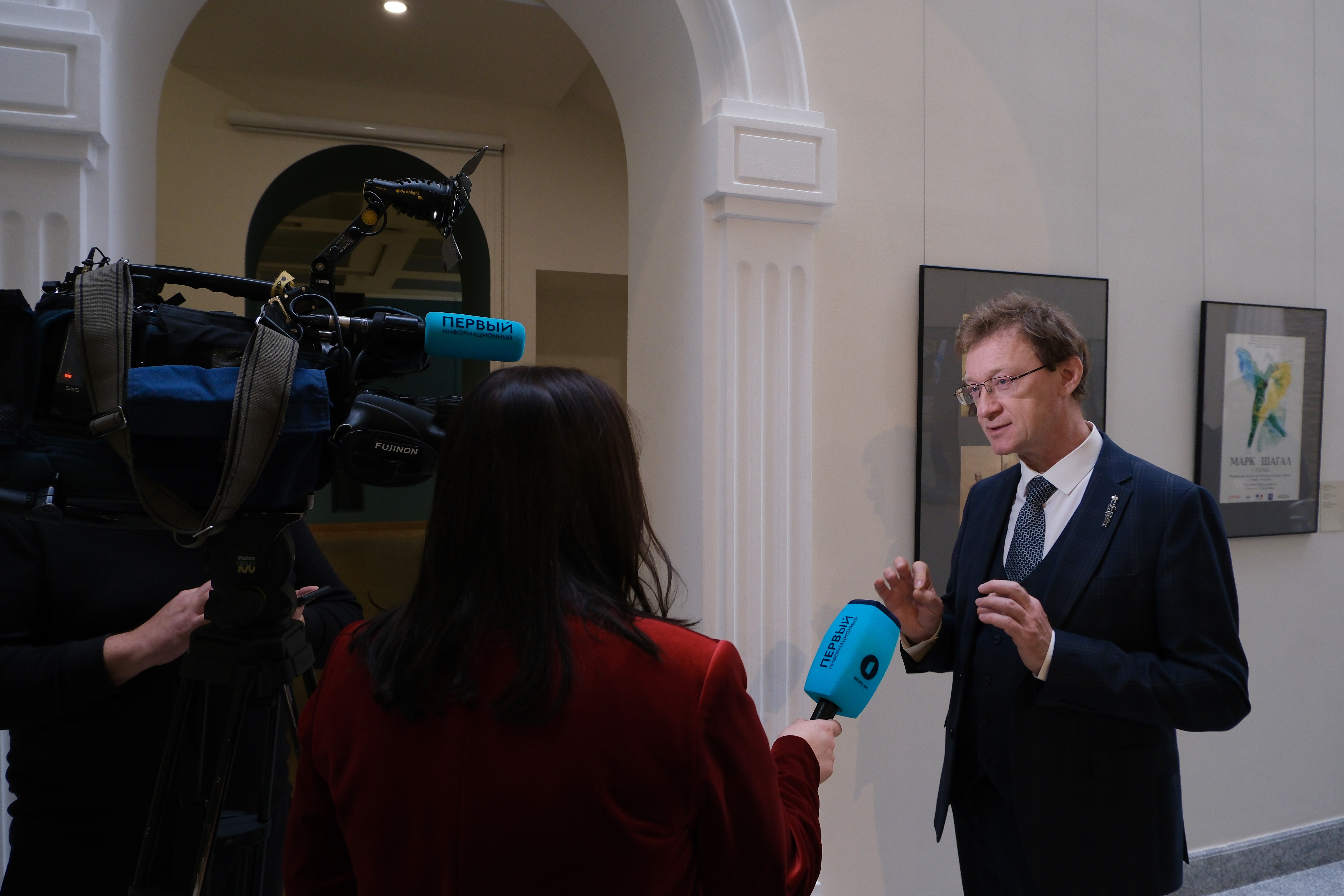  Русский музей впервые показывает «Прогулку»  Шагала на родине художника1