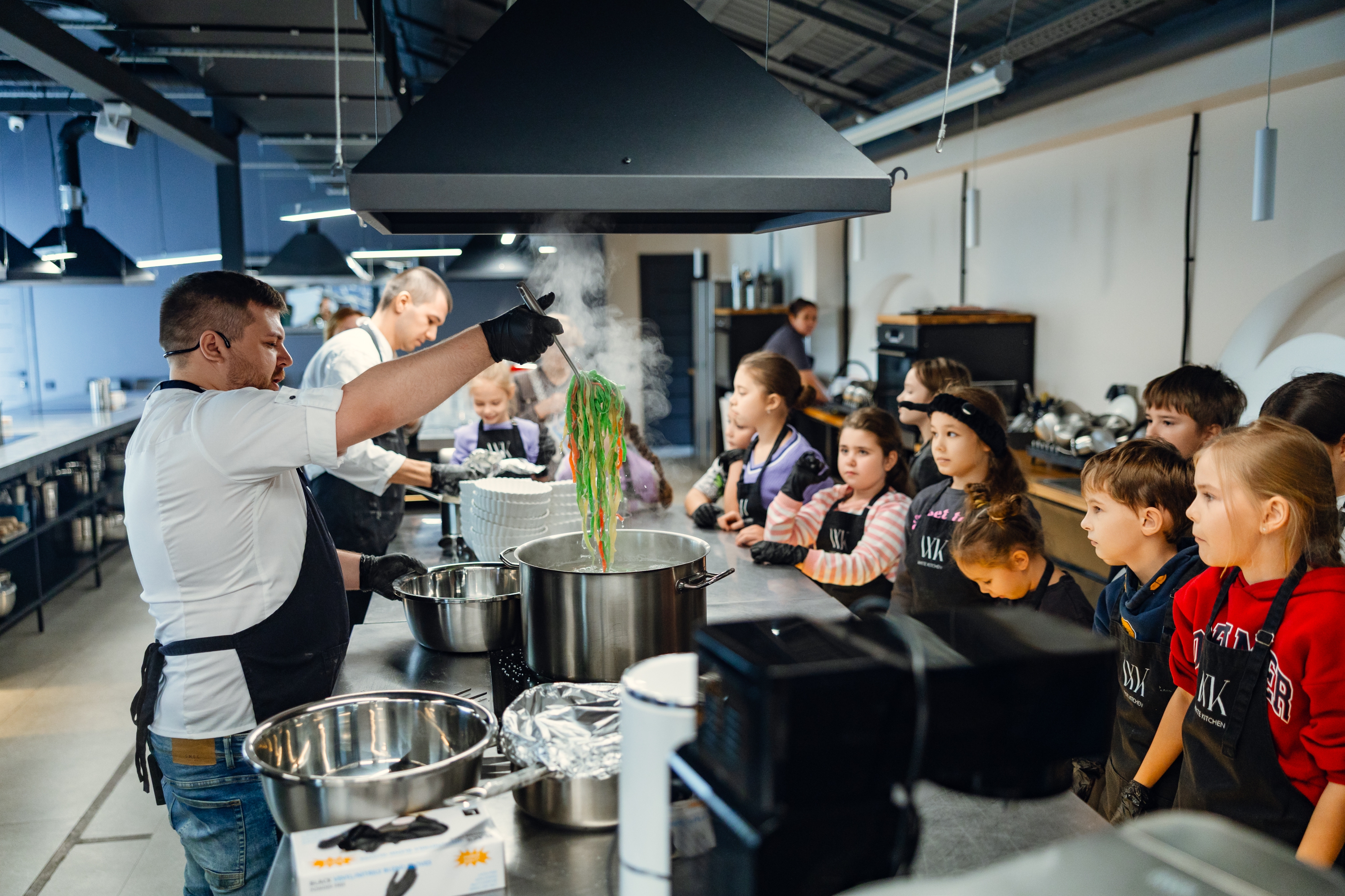 На каникулах VOKZAL 1853 проведёт «Фестиваль профессий. Отпуск»16