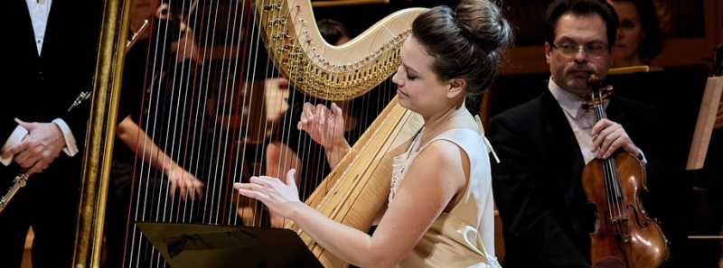 Фото заставки: Международный фестиваль «Виртуозы флейты» & «Северная лира». Источник: vk.com/mariinsky. Автор: Михаил Вильчук. Правообладатель: vk.com/mariinsky.