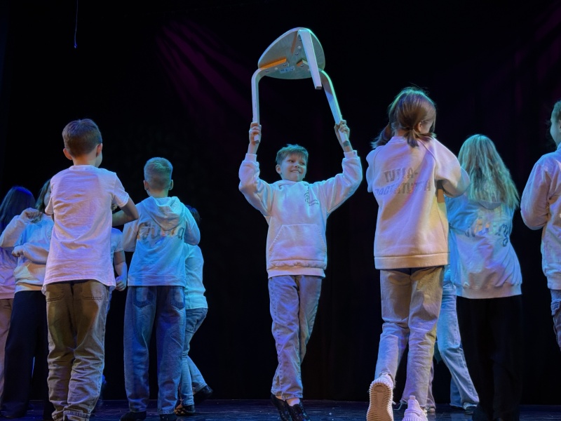 Фестиваль «Табуретка» приглашает детские и юношеские театральные коллективы