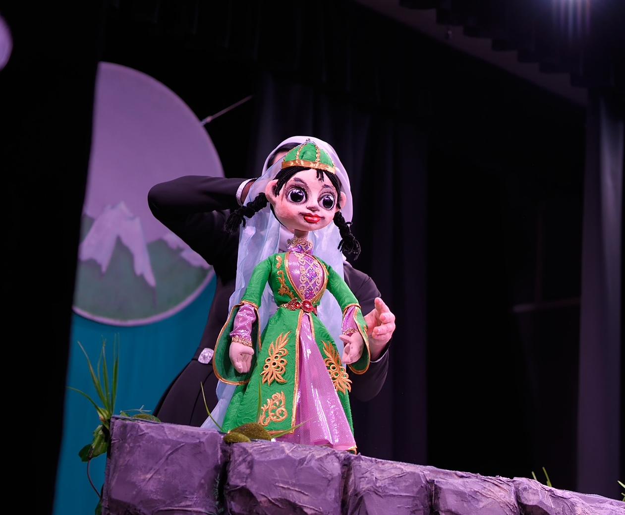 Театр «Золотой кувшин» посетит Петербург с «Большими гастролями»