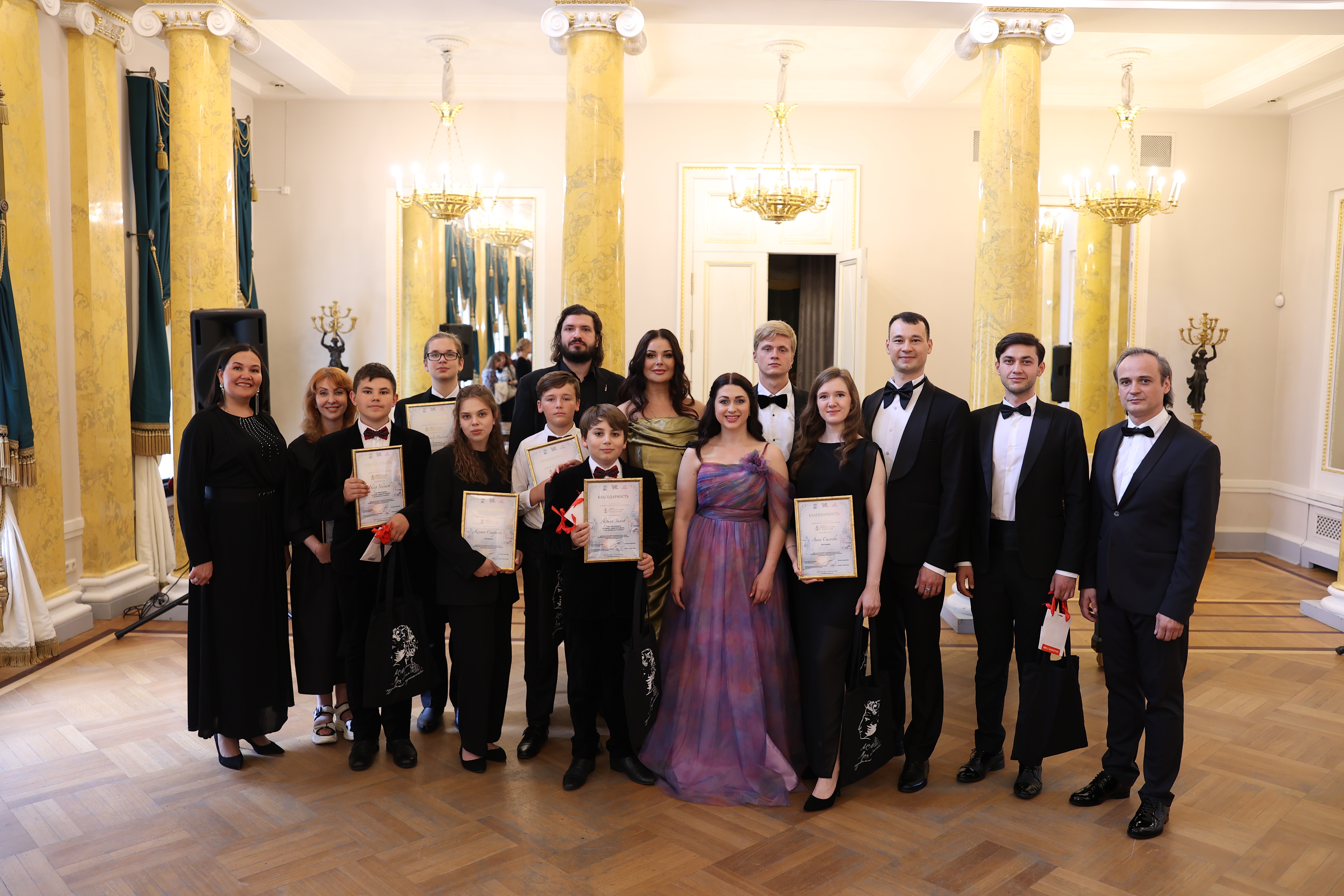 Фестиваль «Мир классического романса» проведет бесплатные мастер-классы   12