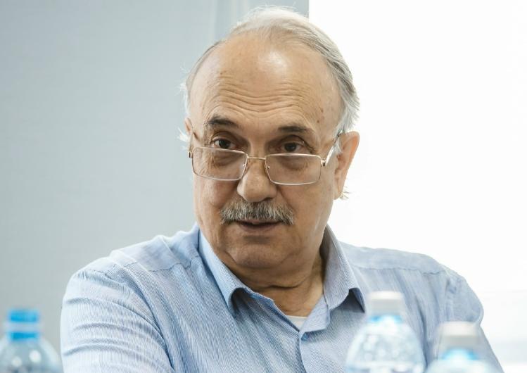 Пятитомник Дмитрия Каралиса презентуют в Писательском доме