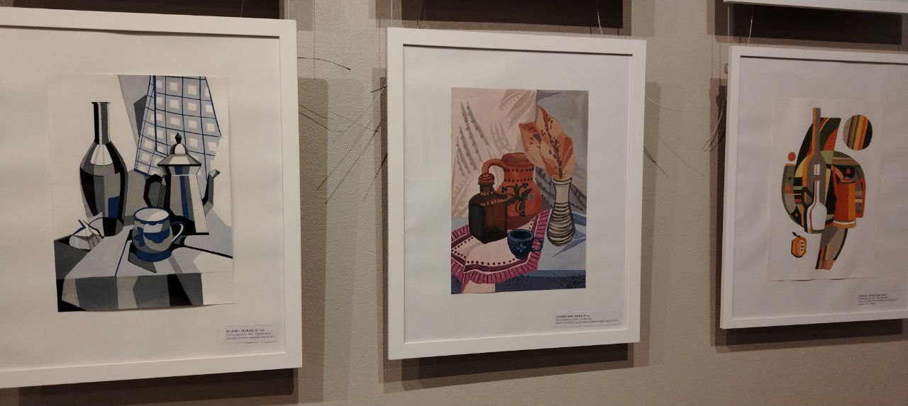 В медиацентре «Культура Петербурга» юных художников поздравили с победой 4