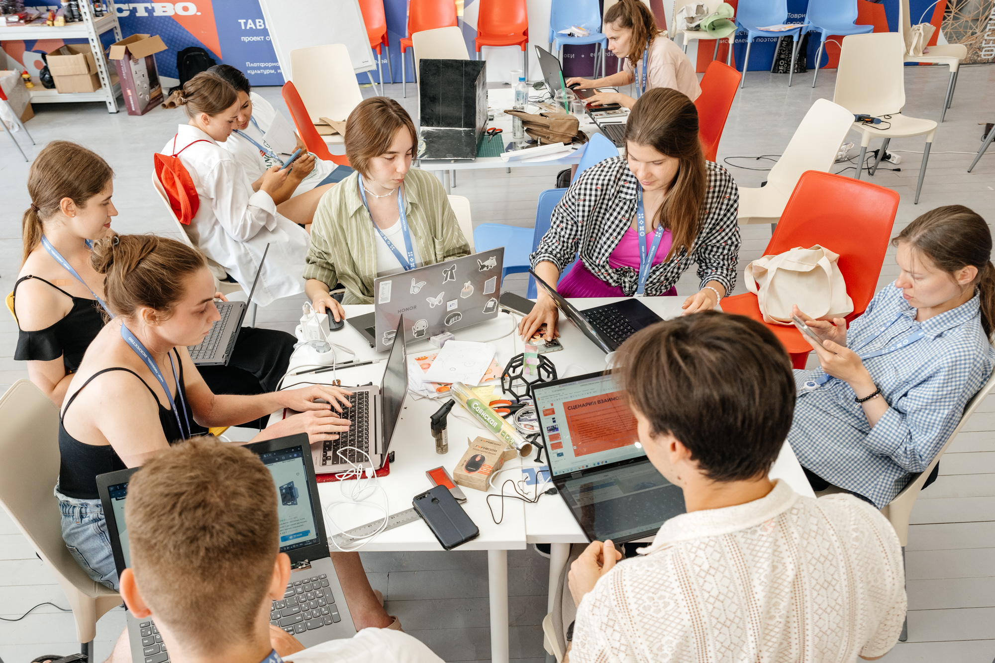 Летние школы Академии «Меганом» ждут творцов3