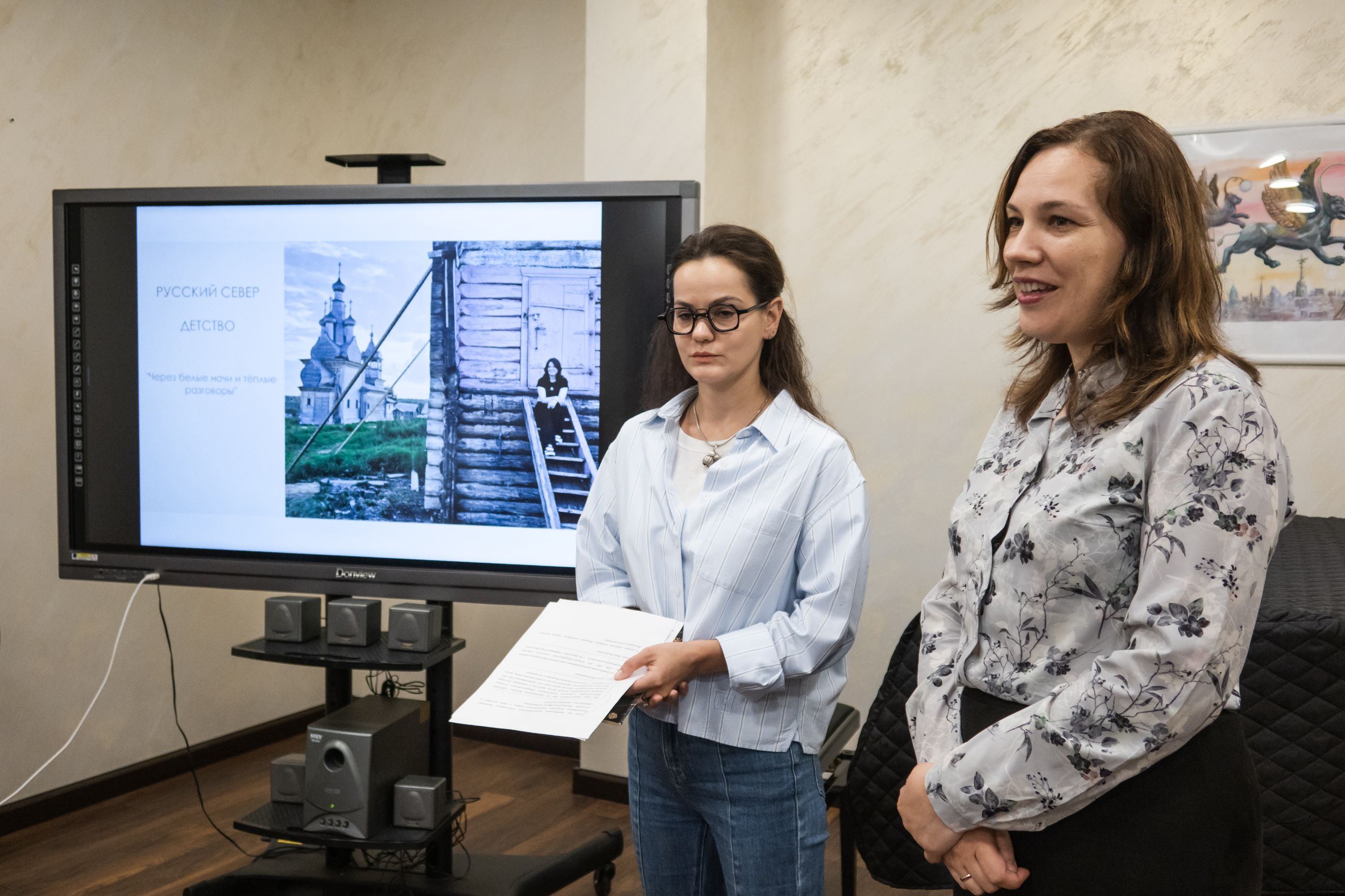 Выставка «Мастерская. Диалог поколений» открылась в Институте культурных программ 22