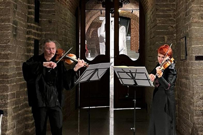 Барочная музыка наполнит потаённые залы Смольного собора