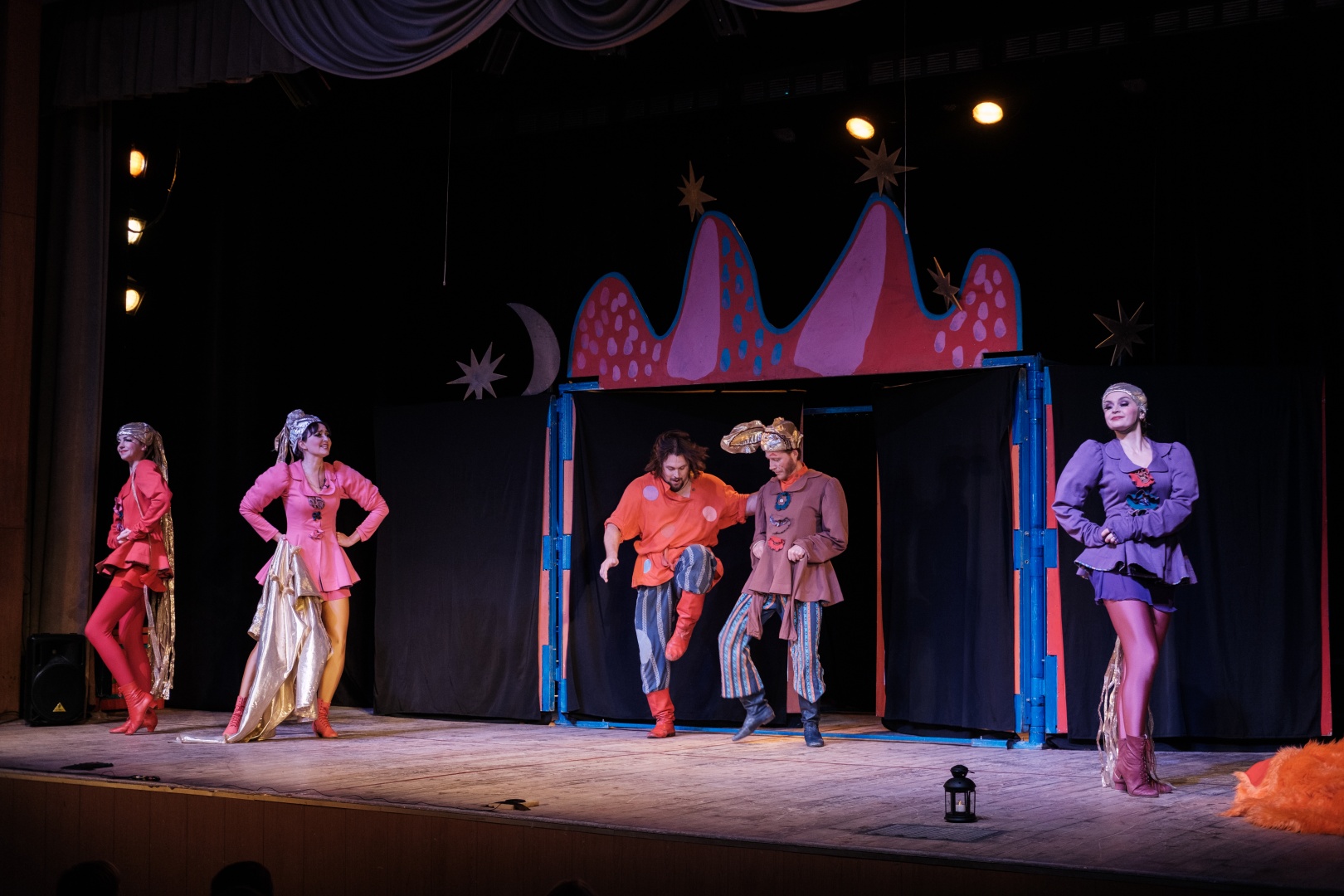 Стать царём в Концертном зале «У Финляндского»