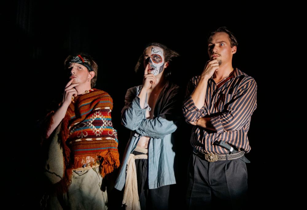 В театре «На Моховой» поставили «Человека-амфибию» по Беляеву2