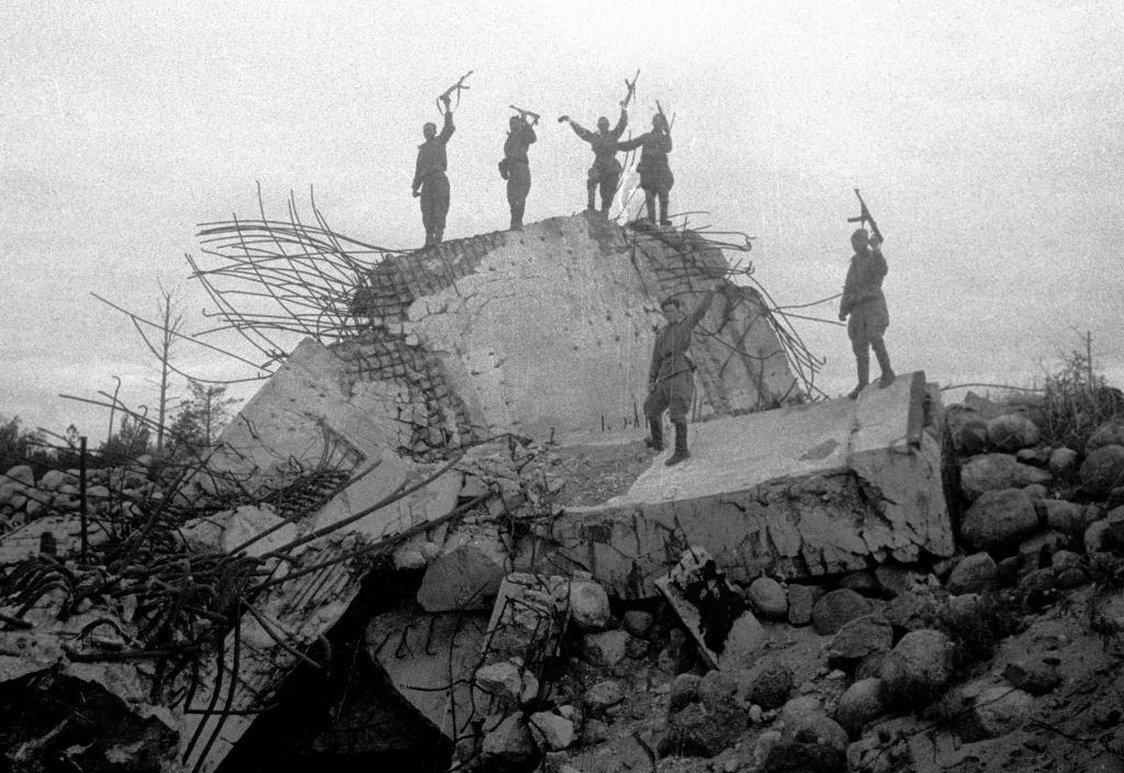 «Ленинградская битва. Путь к Победе» - выставка в Музее артиллерии3
