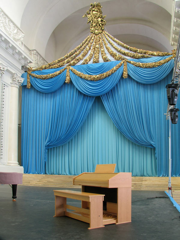Воскресенский Смольный собор 8