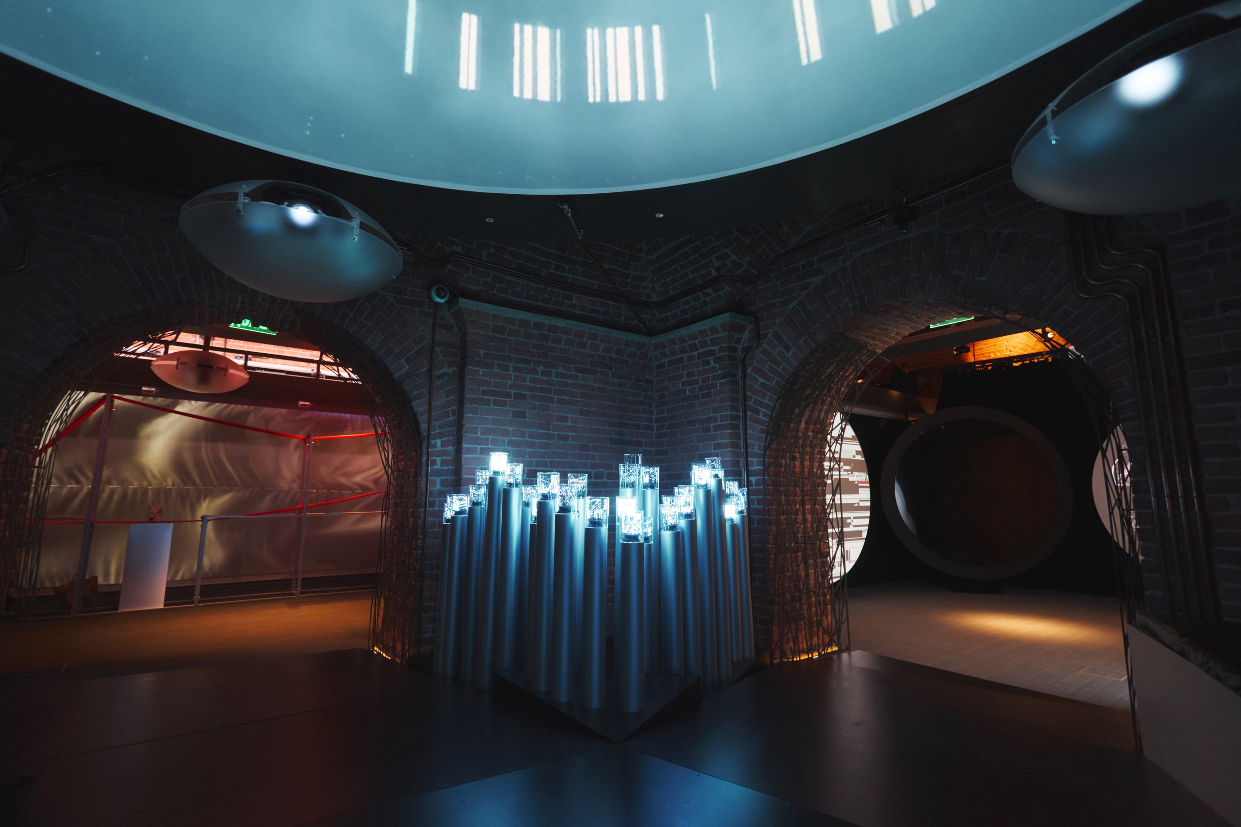 Выставка «Синхронизация» оживляет время в инсталляциях2