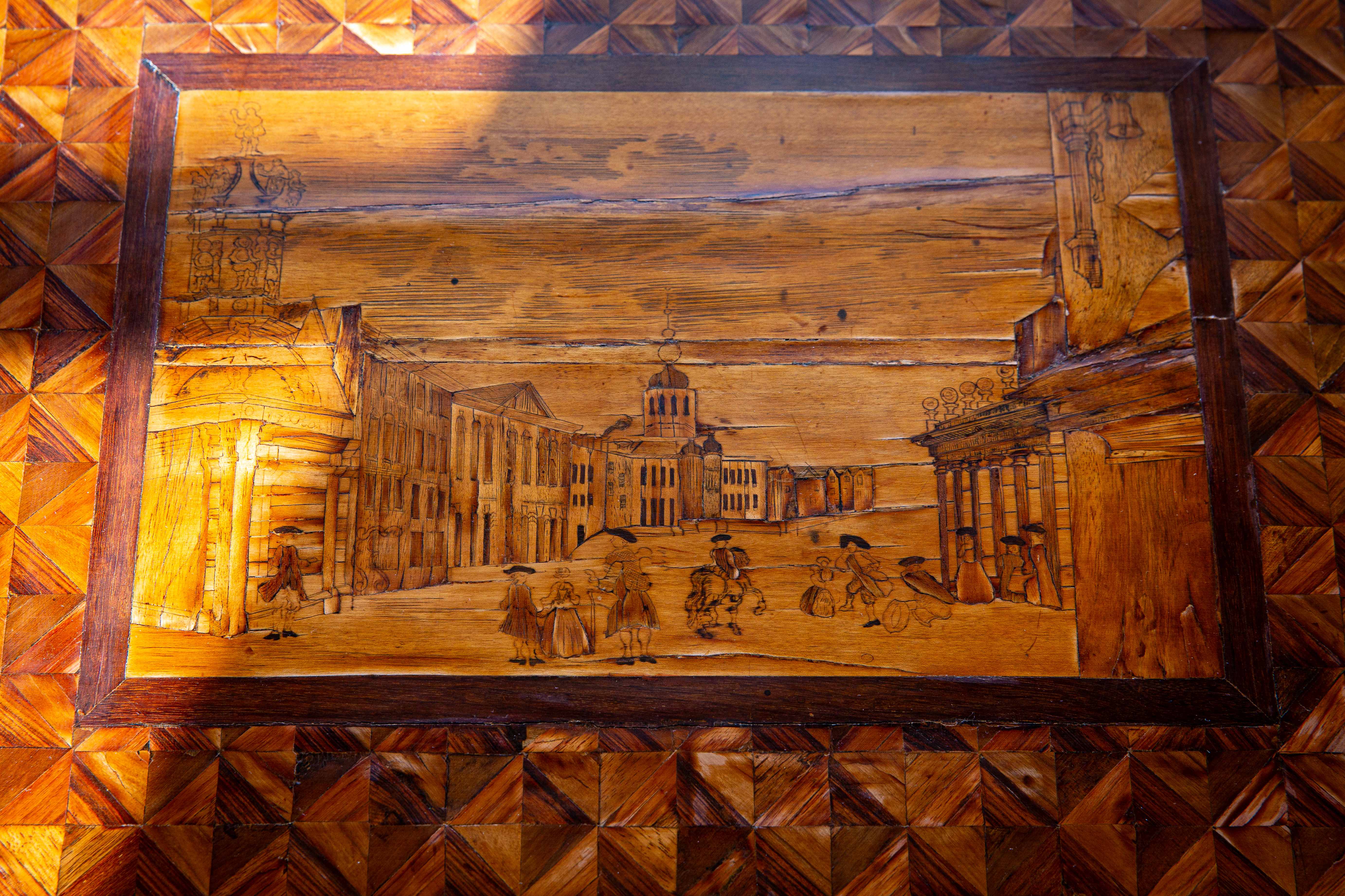 ГМЗ «Царское Село» получил в дар 128 раритетов XVIII – начала ХХ века6