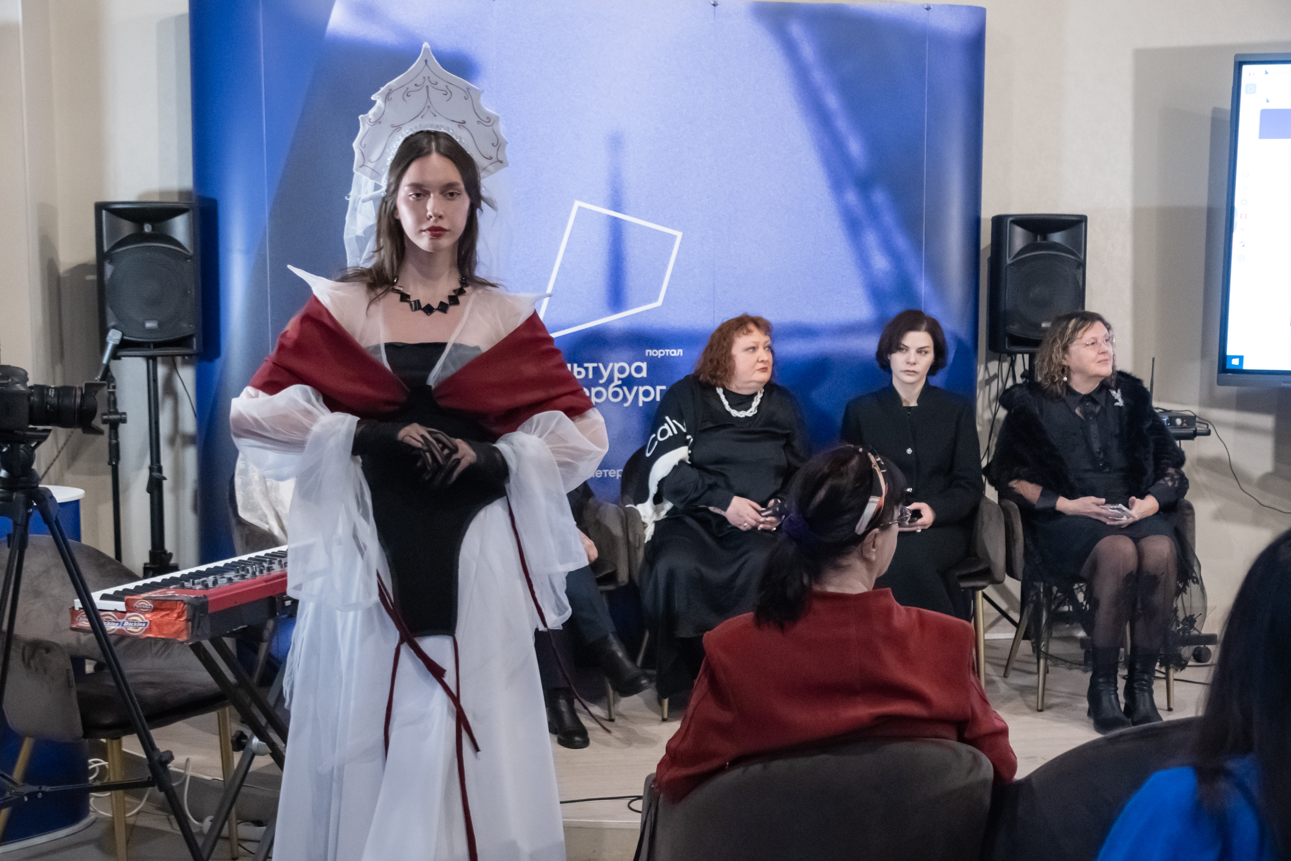 Форум «В культуру русскую влюблён» стартовал в медиацентре «Культура Петербурга»15